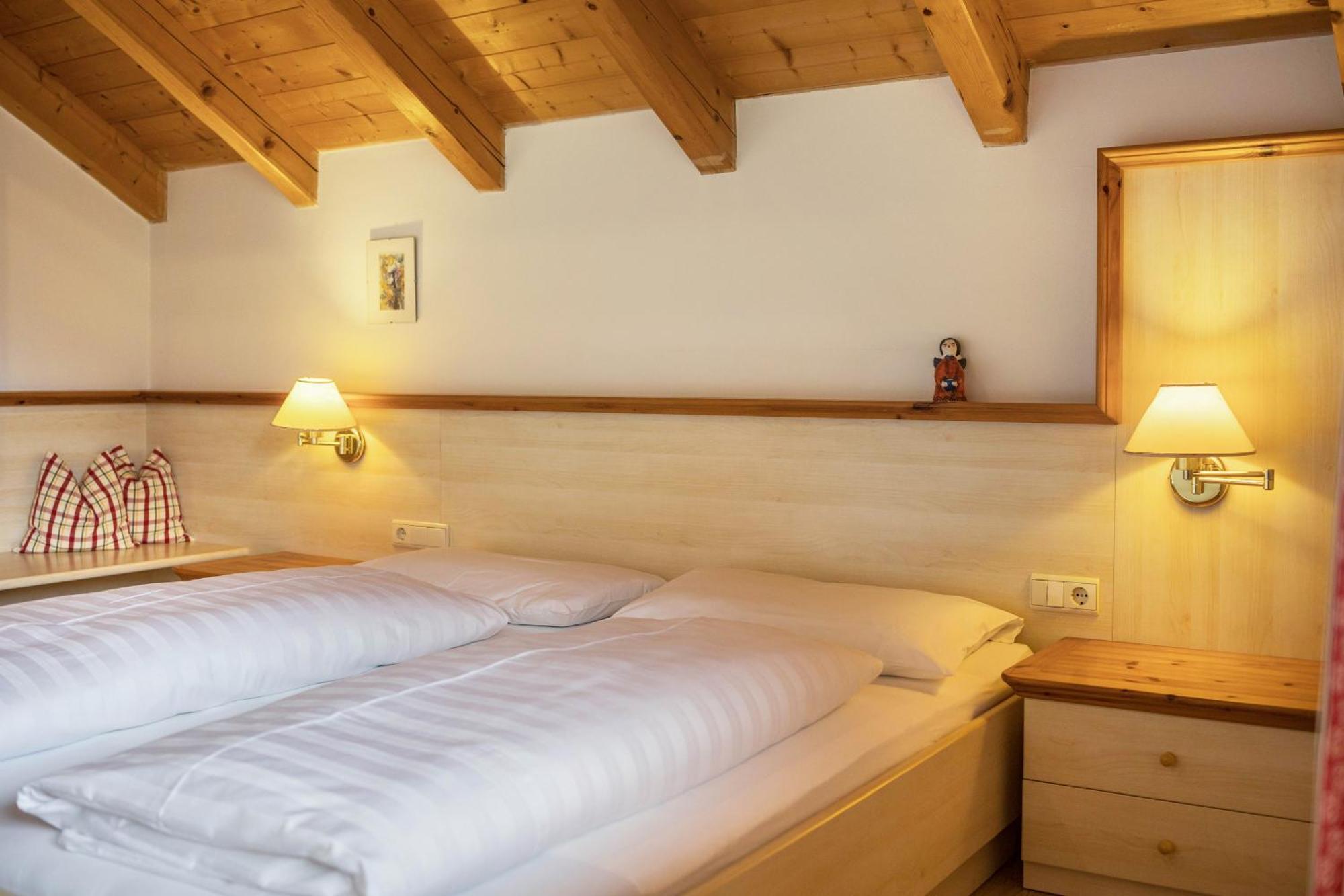 Oberhoelzlhof Valdaora di Sopra Exterior foto